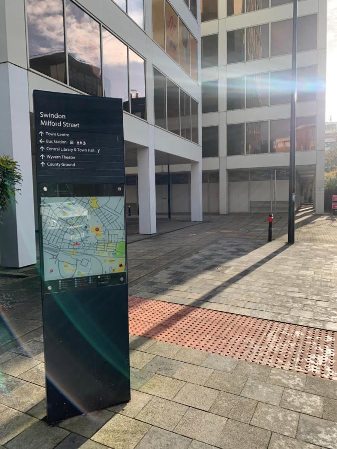 Luxury Panoramic Balcony Swindon Central 외부 사진